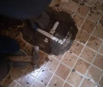 合肥市卫生间漏水维修公司为您分享下卫生间渗水如何处理及注意事项
